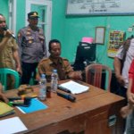 Ratusan Warga Geruduk Kantor Desa Hulubanteng, Begini Jawaban Kuwu Tirjo