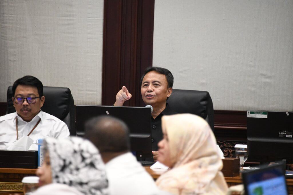 Herman Suryatman Tekankan Pengelolaan Sampah di Hulu dengan Ragam Teknologi