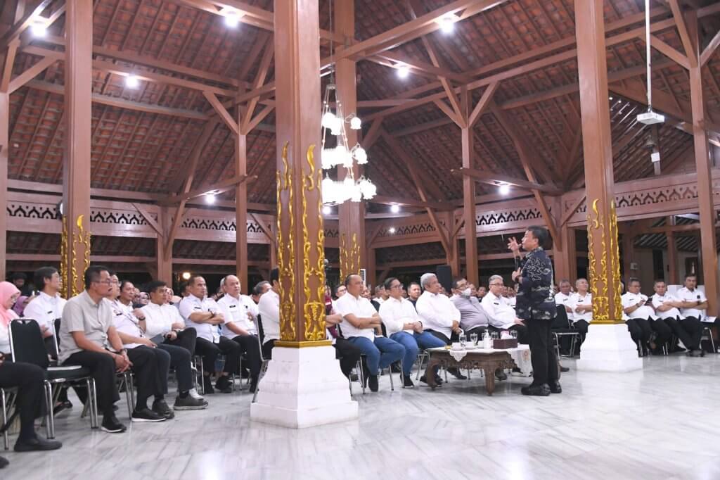 Fitur Bank Sampah pada Aplikasi Sapawarga Dukung Pengelolaan Sampah di Jawa Barat