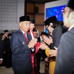 Hadiri Pelantikan Pimpinan DPRD Jabar Masa Jabatan 2024-2029, Bey: Fokus Kita Adalah Pembangunan Berkelanjutan
