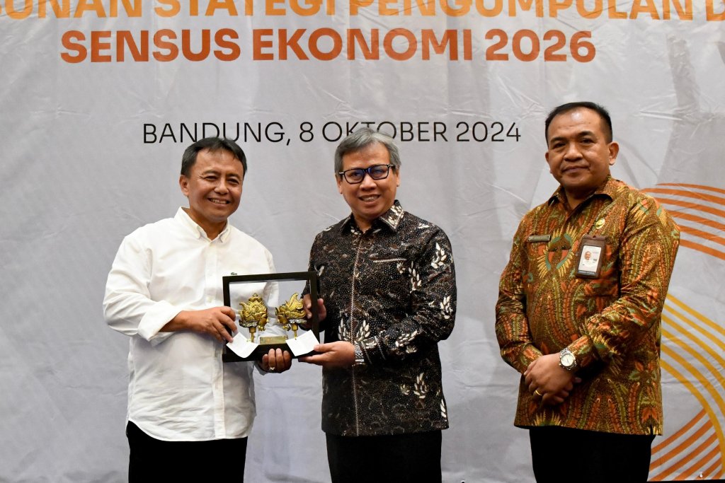 Sekda Herman Suryatman: Sensus Ekonomi 2026 Jadi Rujukan Pemerintah Hadirkan Kebijakan Sejahterakan Warga Sekda Herman Suryatman: Sensus Ekonomi 2026 Jadi Rujukan Pemerintah Hadirkan Kebijakan Sejahterakan Warga