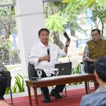 Pemdaprov Gandeng Aktivis Lingkungan Cari Solusi Sampah