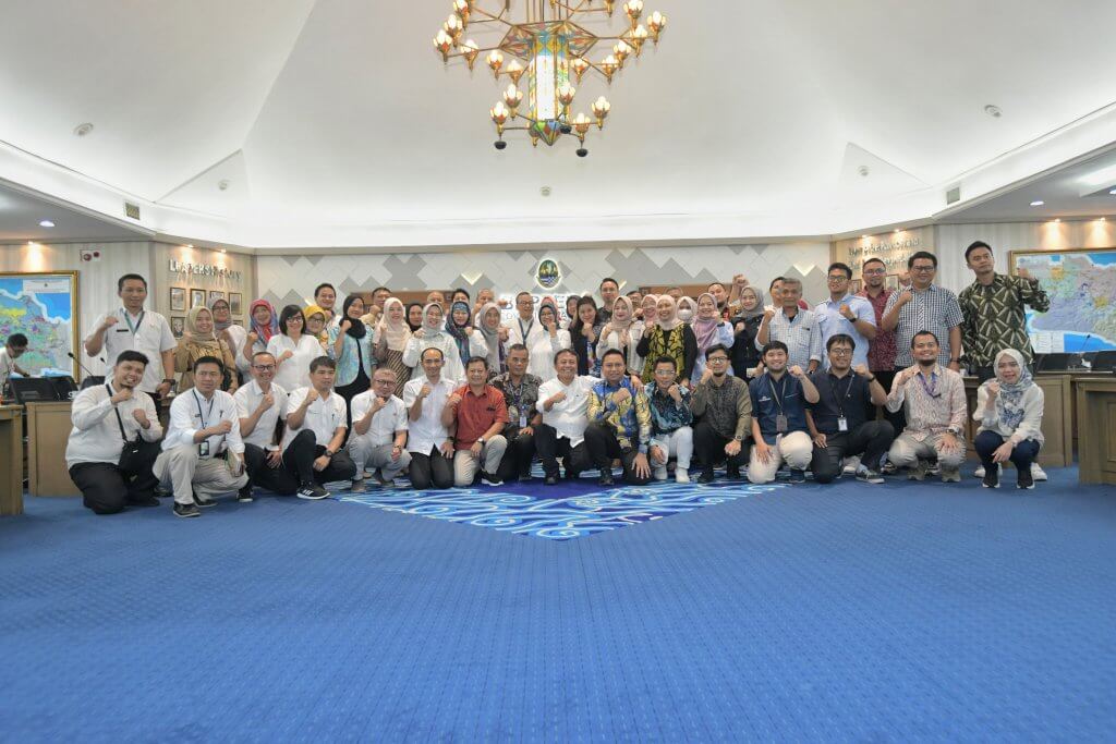 Sekda Herman Suryatman Apresiasi Kontribusi Mitra CSR di Jabar Dorong Kesejahteraan Masyarakat Sekda Herman Suryatman Apresiasi Kontribusi Mitra CSR di Jabar Dorong Kesejahteraan Masyarakat