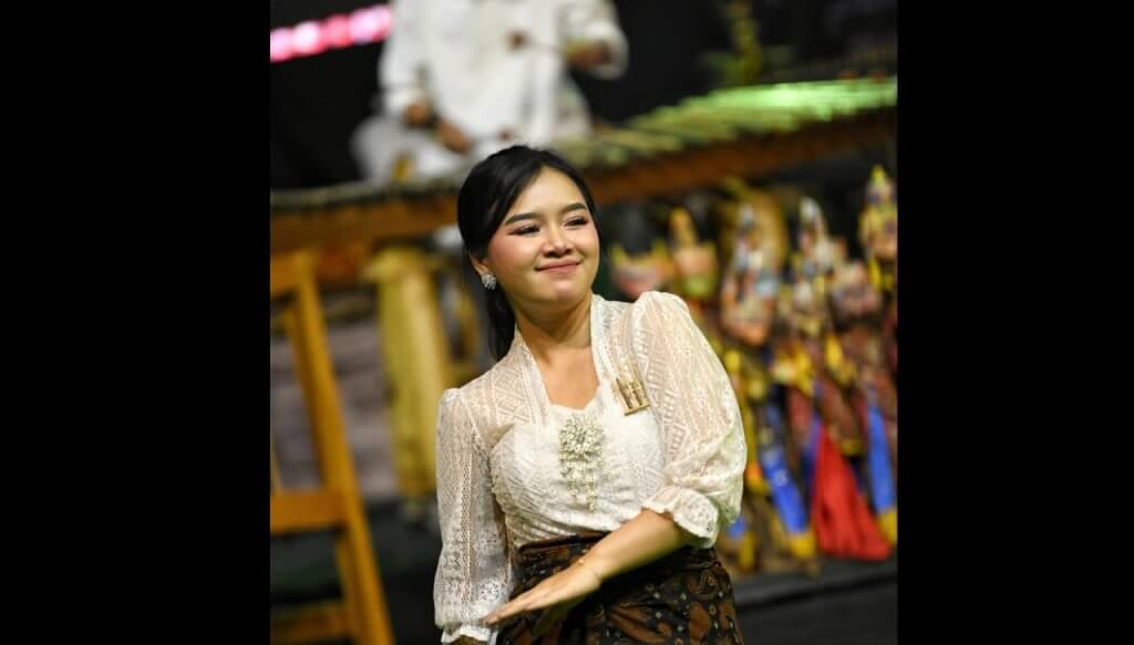 Bey Machmudin: Bahasa Indonesia Pemersatu Bangsa