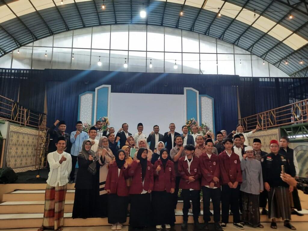 ITB-AD Serap 320 Mahasiswa Asal Garut Lewat Program KIP Kuliah ITB-AD Serap 320 Mahasiswa Asal Garut Lewat Program KIP Kuliah