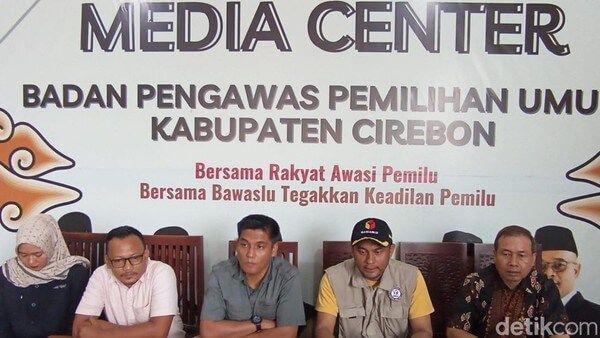 Imbas Pilbup Cirebon, Bawaslu Panggil Lima Kuwu Imbas Pilbup Cirebon, Bawaslu Panggil Lima Kuwu
