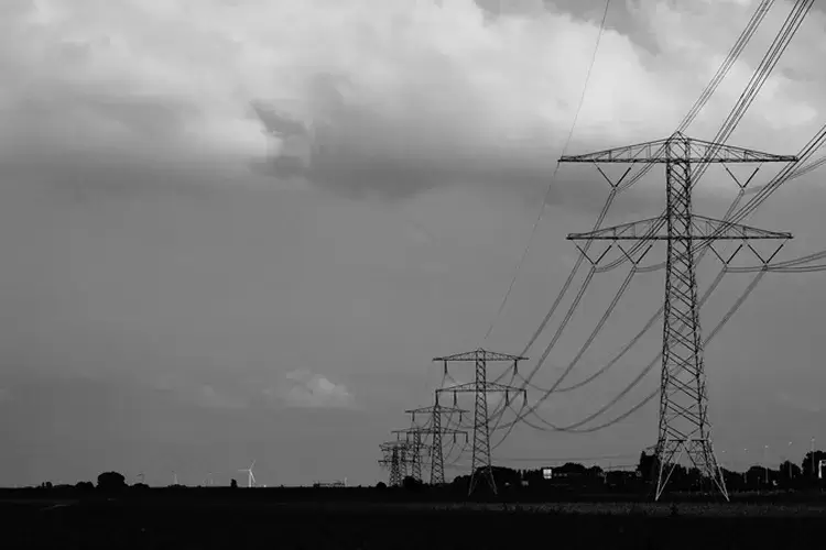 'Blackout' Di Sulawesi Utara, Rugikan Ekonomi Masyarakat