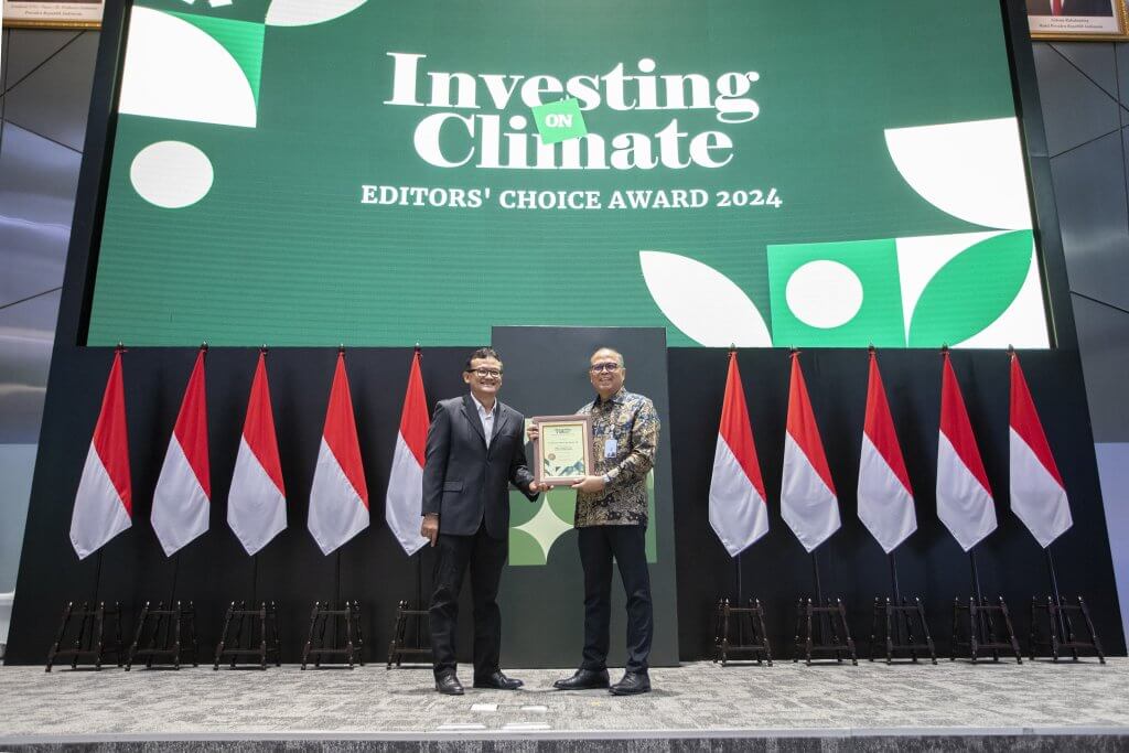 Bank bjb Raih Dua Penghargaan di Ajang Investing on Climate Awards 2024 Bank bjb Raih Dua Penghargaan di Ajang Investing on Climate Awards 2024