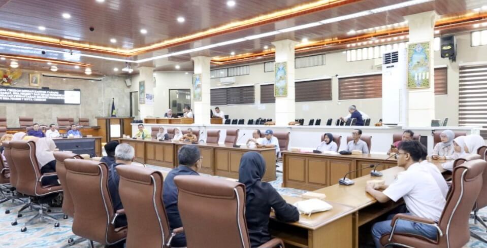 DPRD Sesalkan Ratusan Siswa SMAN 7 Cirebon Gagal Ikut SNBP, Kepsek: Saya Siap Mundur