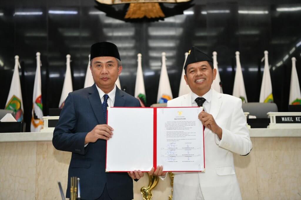 Dedi Mulyadi Resmi Jabat Gubernur Jawa Barat, Fokus pada Infrastruktur dan Realokasi Anggaran Dedi Mulyadi Resmi Jabat Gubernur Jawa Barat, Fokus pada Infrastruktur dan Realokasi Anggaran