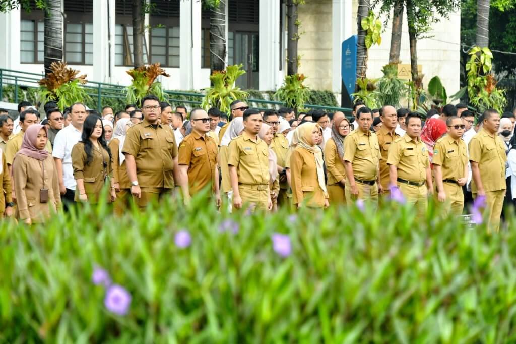Pemdaprov Jabar Terapkan Work From Anywhere Jelang Libur Lebaran Pemdaprov Jabar Terapkan Work From Anywhere Jelang Libur Lebaran