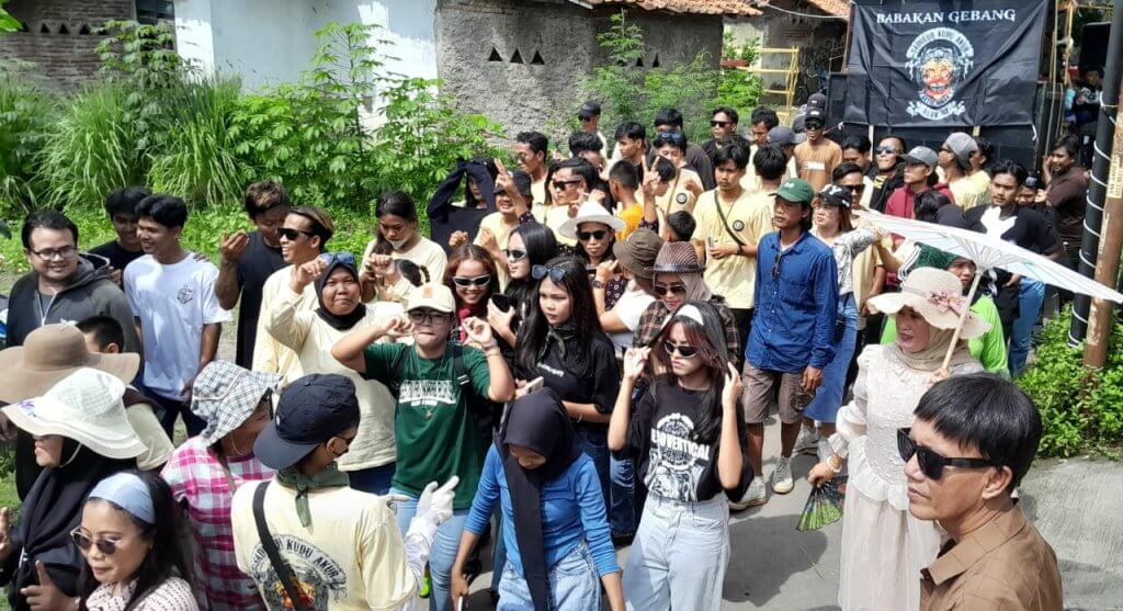 Desa Babakan Gebang Gelar Sedekah Bumi dan Kirab Budaya Peringati HUT ke-210 Desa Babakan Gebang Gelar Sedekah Bumi dan Kirab Budaya Peringati HUT ke-210