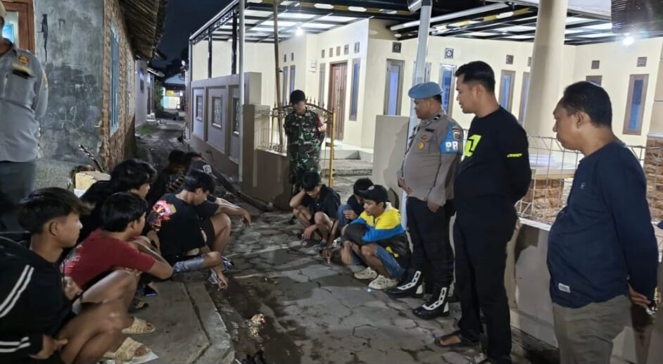 Desa Karangwangun Jadi Contoh Pelaksanaan Jam Malam Pelajar di Cirebon