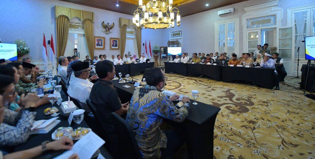 KDM Beberkan Langkah Strategis Pengelolaan Sampah Terintegrasi di Jabar