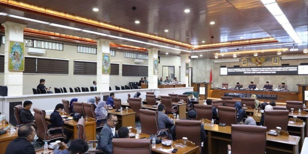 Sah! DPRD dan Pemerintah Daerah Setujui APBD Kota Cirebon Tahun 2026