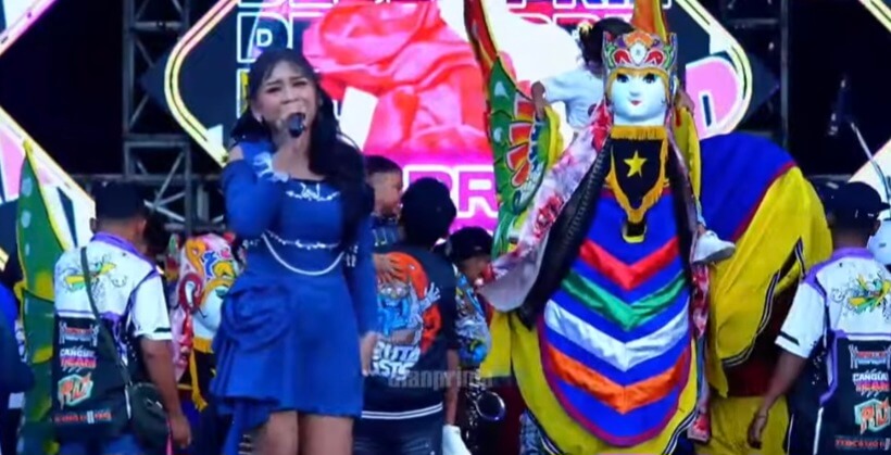 Pulang Kampung, Dede April Getarkan Cirebon Timur