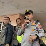 Kapolda Jawa barat Irjen Pol Rudi Setiawan saat memberikan keterangan di Bandung Barat, Minggu (25/1/2026)