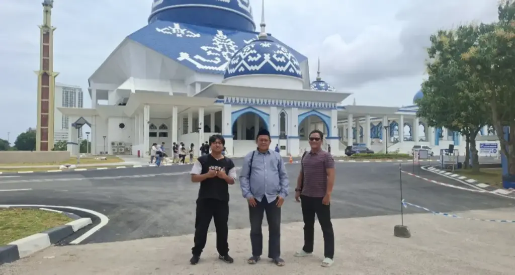 Vitalitas Menurun di Usia 40+, Banyak Warga Mengeluh Lemas Saat Ramadan. Ini Penjelasan Medisnya Usia 40