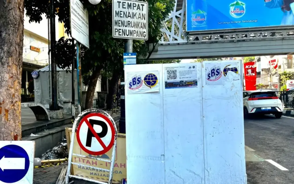 Wali Kota Bandung Bekukan Perizinan Proyek BRT, Soroti Kualitas Pengerjaan