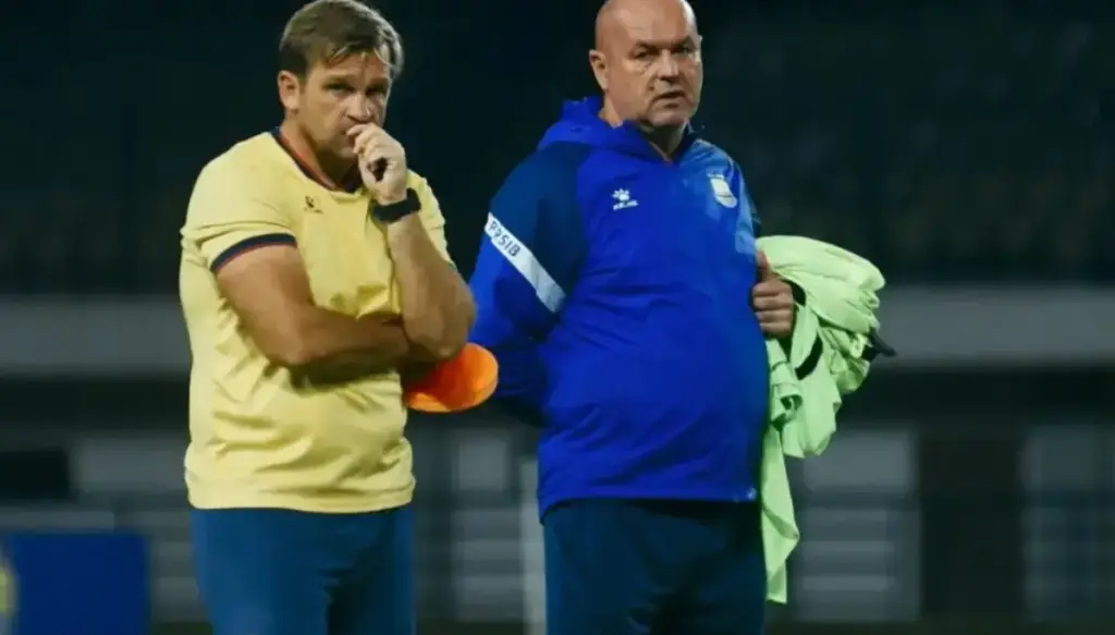 Bojan Hodak siap lawan Persik