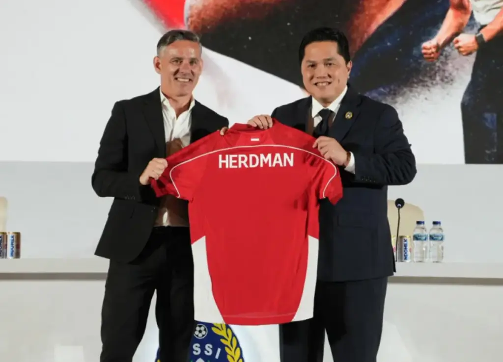 Pelatih Bulgaria Sindir Timnas Indonesia, Susunan Pemain Herdman Jadi Sorotan, Verdonk Dipuji Media Prancis John Herdman.jpg