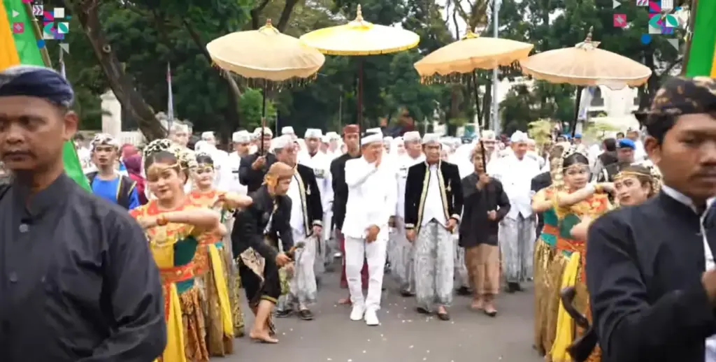 HUT kab. Cirebon 544