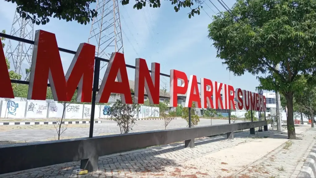 Taman Parkir Sumber