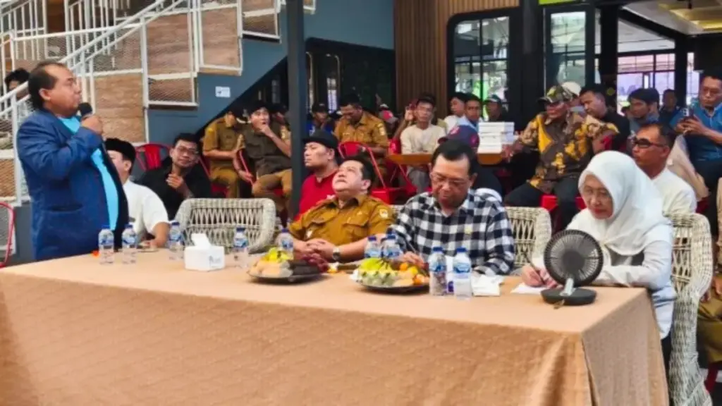 Serap Aspirasi Cirebon Timur, Herman Khaeron Janji Kawal Solusi Macet dan Banjir ke Pusat Anggota komisi VI DPR RI serap aspirasi warga Cirtim