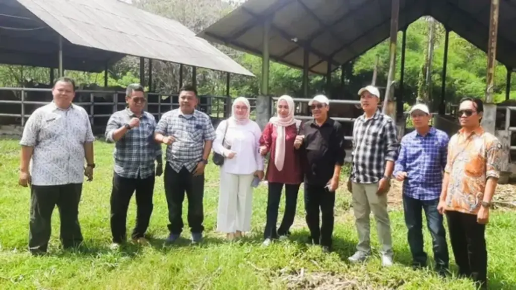 Kunjungan kerja komisi II DPRD Kab. Cirebon ke Karangwareng