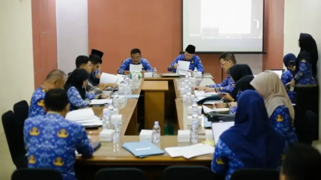 Tekan Pengangguran, Pemkab Cirebon Jaring Warga Kurang Mampu Kerja ke Jepang via Program 'From Zero to Hero' Program kerja ke jepang untuk warga kab. Cirebon yang kurang mampu