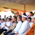 KDM hadiri Waisak di karawang