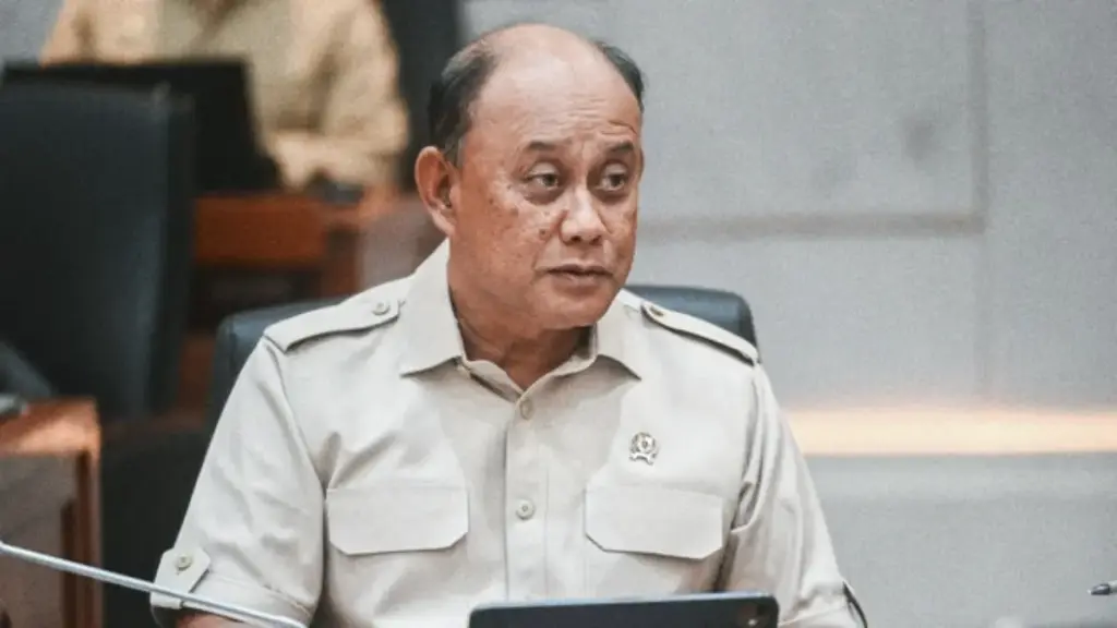 Prabowo Copot Dadan Hindayana, Nanik S Deyang Resmi Jadi Kepala Badan Gizi Nasional yang Baru Presiden mencopot Dadan Hindayana dari jabatan Kepala BGN