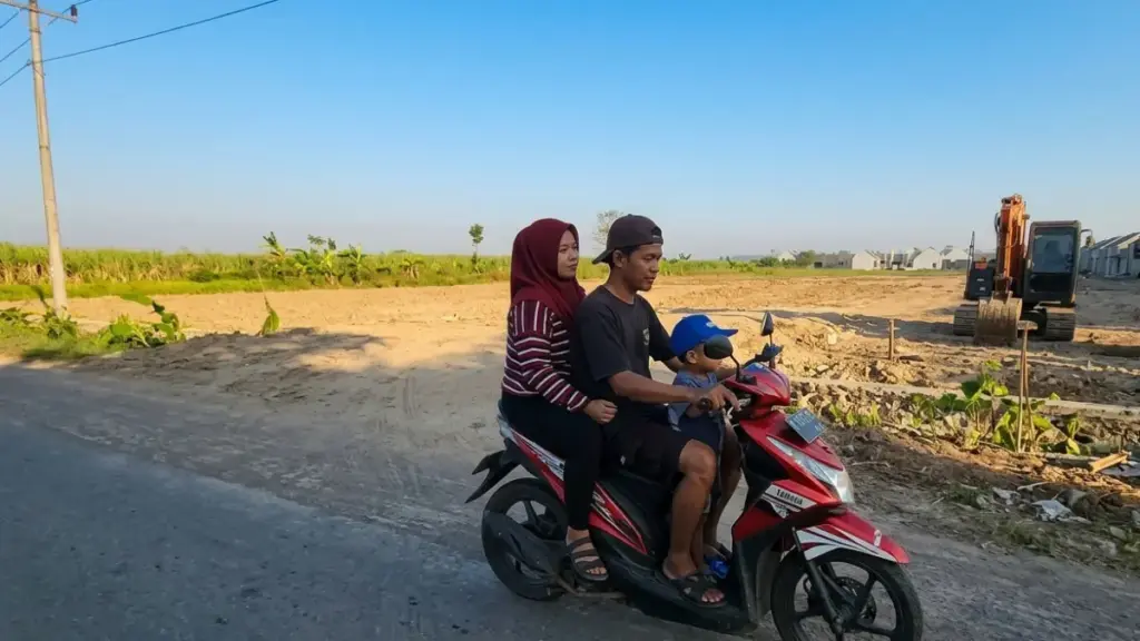 Proyek perumahan di Susukanlebak menggusur lahan hijau produktif