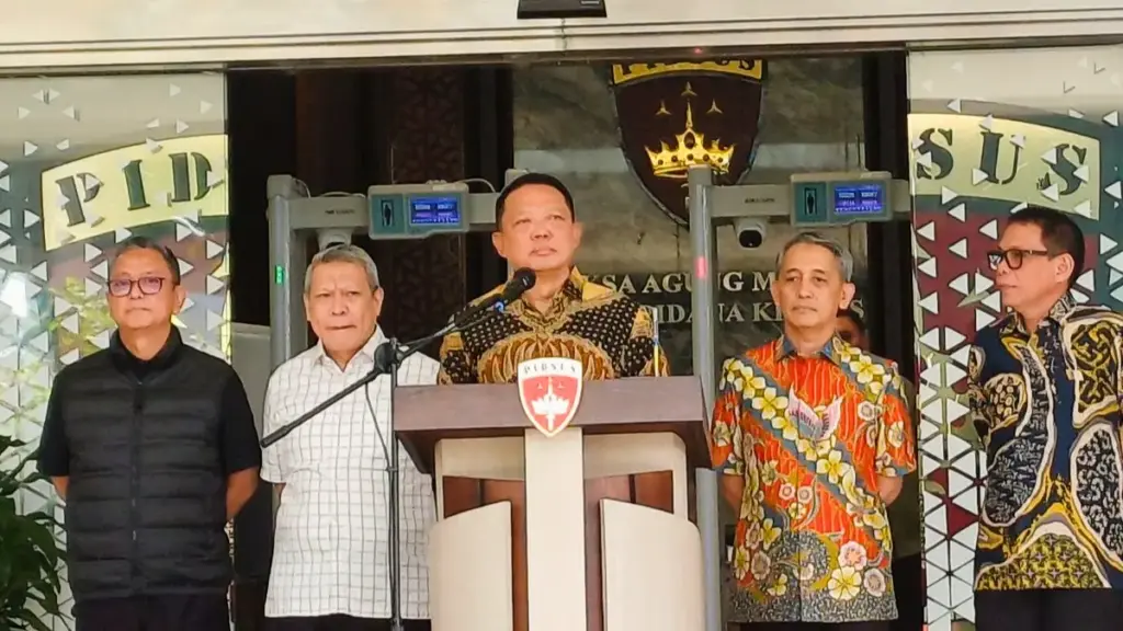 Kasus Korupsi Makan Bergizi Gratis Memanas, Jampidsus Dalami Keterlibatan 47 Nama Baru Jampidsus ungkap dugaan 47 tersangka baru korupsi MBG