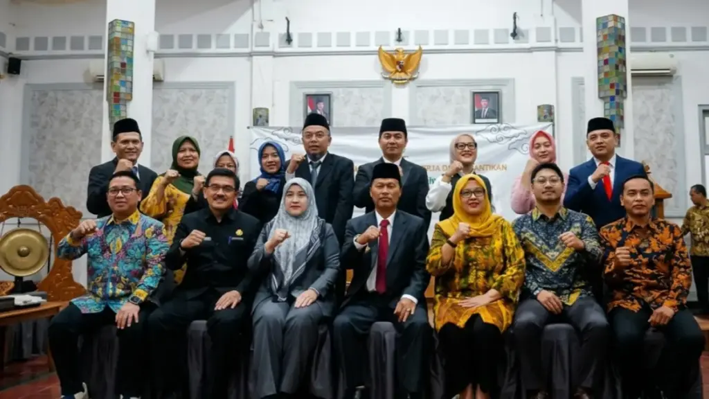 Direksi dan Dewas BUMD Kota Cirebon resmi dilantik