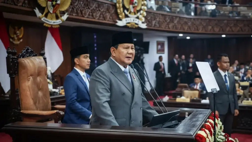 Presiden Prabowo Optimis Ekonomi RI Tembus 6 Persen, Tekankan Ekonomi Kerakyatan sebagai Fondasi Pidato kenegaraan Presiden tahun 2026