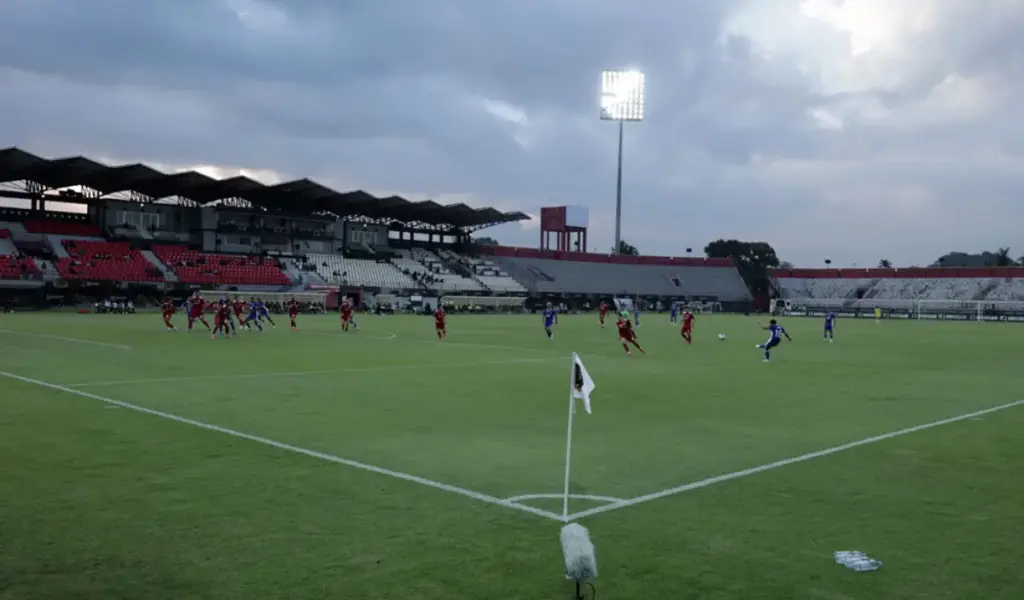 FIFA Registration Ban Resmi Dicabut Permanen, Persib Fokus Bursa Transfer dan Musim 2026/2027 Skuad Persib latihan di Bali
