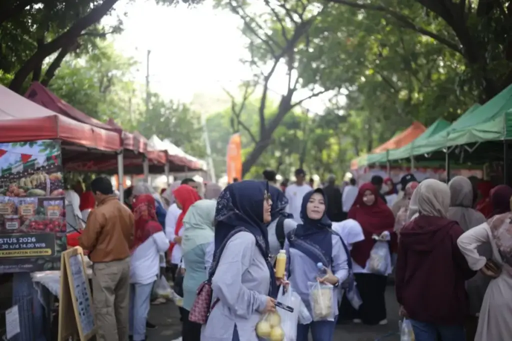 Pasar Tani Kabupaten Cirebon: Strategi Pemasaran Produk KWT hingga Penanganan Kekeringan Pasar Tani