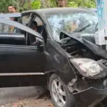 Kecelakaan mobil di depan Kantor BKPSDM