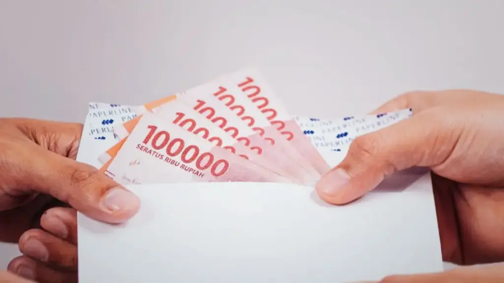 Tabungan otomatis untuk WNI berusia 17 tahun