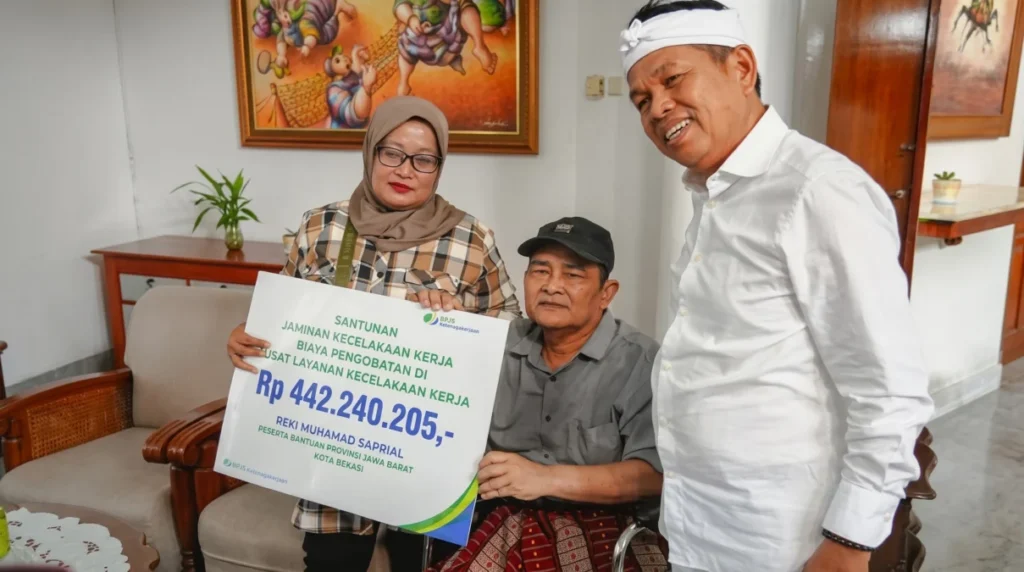 Pemprov Jabar Luncurkan Asuransi Aing, 5,4 Juta Pekerja Informal Jabar Gratis Iuran BPJS
