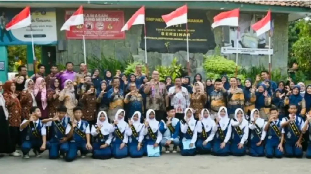 Pemkab Cirebon Perkuat Pendidikan Kependudukan Lewat Inovasi Sekolah Siaga