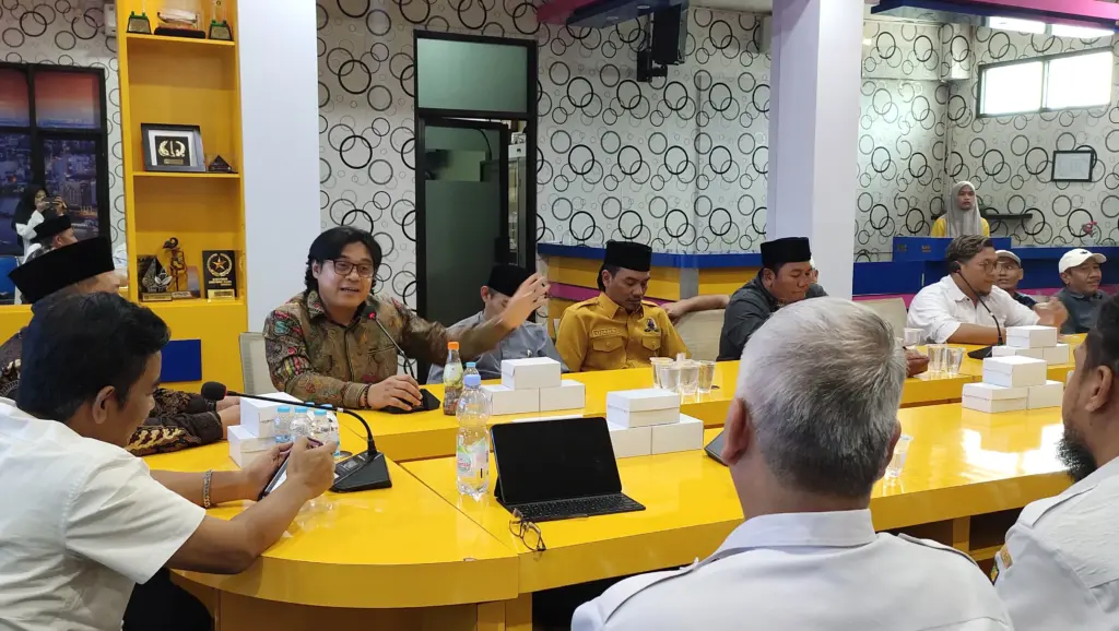 Pansus II DPRD Kabupaten Cirebon Dalami Penataan Infrastruktur Pasif Telekomunikasi di Kota Cirebon Pansus II DPRD Kabupaten Cirebon Dalami Penataan Infrastruktur Pasif Telekomunikasi di Kota Cirebon